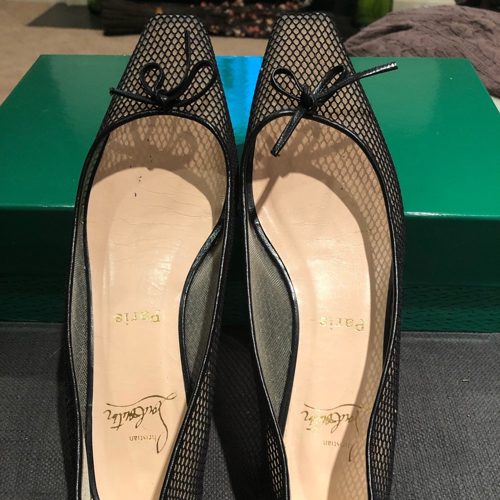 CHRISTIAN LOUBOUTIN FLATS! Sz 39